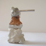 TA Figure 8 12x7x6cm Clay 2018